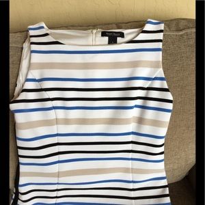Sleeveless WHBM top